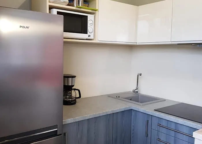 Cyranowka Jaktstuga *