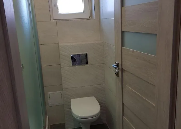 Jaktstuga Cyranowka Lubiatowo (Pomerania)